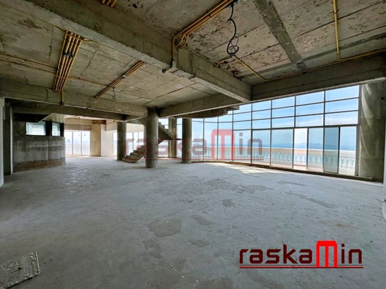 ขายPenthouse Sky Beach Condo พัทยา 677ตรม 2ชั้น พร้อมสระว่ายน้ำ, ภาพที่ 4