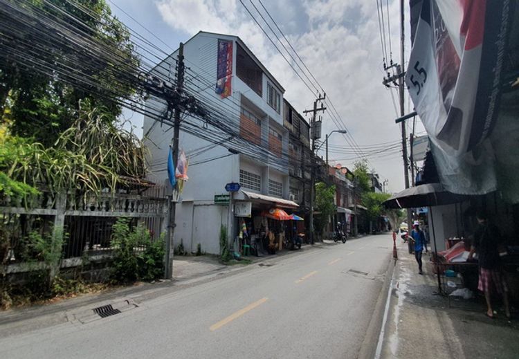 ขายบ้าน ซอยพึ่งมี 23 ถนน(สุขุมวิท 93) ซอย 93 แขวงบางจาก เขตพระโขนง, ภาพที่ 4