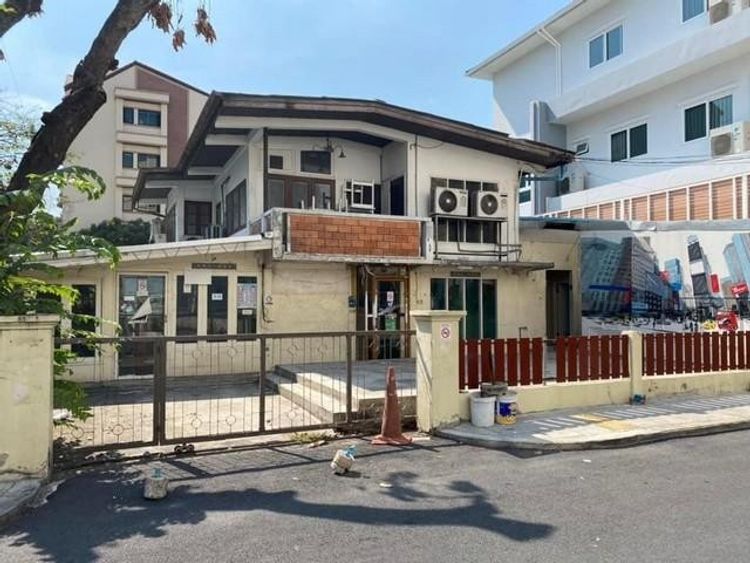 ให้เช่าบ้านเดี่ยว 2 ชั้น หลังมุม ย่านสาธร ริมถนนนราธิวาสราชนครินทร์, ภาพที่ 4