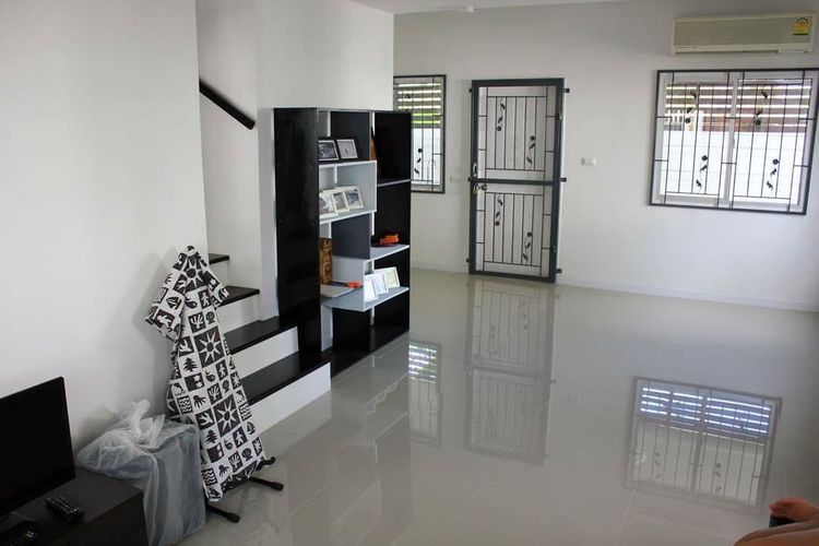 ขายบ้านผ่อนตรง ทาวน์โฮม 2 ชั้นหลังมุม พร้อมเฟอร์ พฤกษา เครือสหพัฒน์, ภาพที่ 4