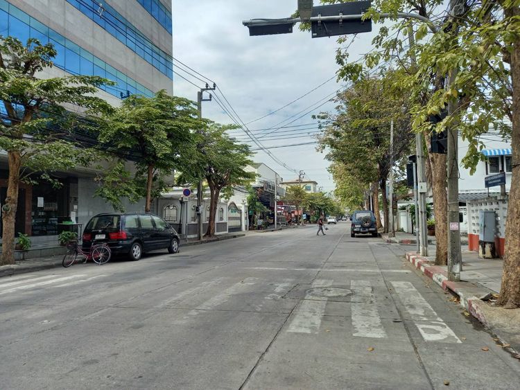 ขาย ที่ดิน แขวงลาดยาว เขตจตุจักร กรุงเทพมหานคร, ภาพที่ 4