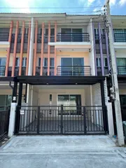 ให้เช่า ทาวน์โฮม ทาวน์เฮ้าส์ 3 ชั้น Vista Park สาทร – ปิ่นเกล้า หลัง The Walk ราชพฤกษ์
