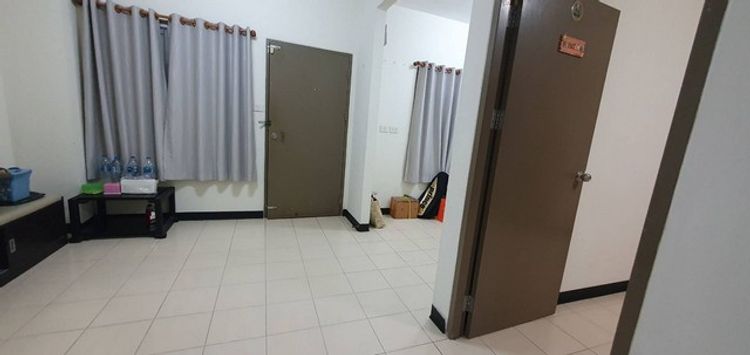 ขายด่วนห้องชุด เอื้ออาทร ลาดกระบัง 2 ตรงข้ามตลาดทับยาว เฟส 1 โซนหน้าสุด, ภาพที่ 4