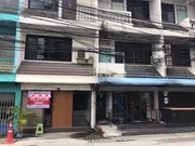 ขายอาคารพาณิชย์พหลโยธิน 3 ชั้น ซอยพหลโยธิน 35 เข้าซอย 100 เมตร ปรับปรุงใหม่ทั้งหลัง ใกล้ BTS รัชโยธิน , ใกล้ BTS เสนานิคม