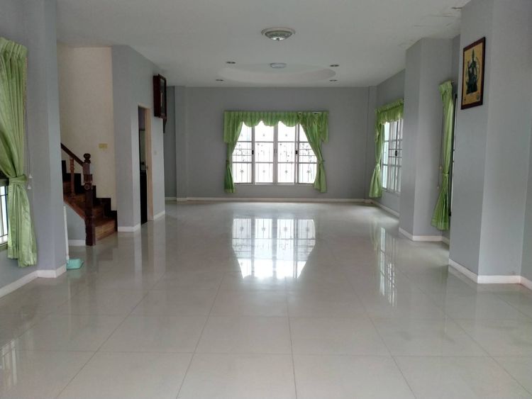 บ้านเดี่ยว มีนบุรี หมู่บ้านรุ่งกิจแกรนด์วิสต้า 3 ห้องนอน 3 ห้องน้ำ 2, ภาพที่ 4