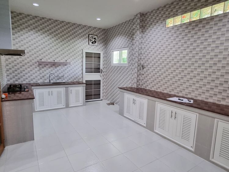 ให้เช่าบ้านเดี่ยวหลังหัวมุม 5 นอน 3 น้ำ มีกล้องวงจรปิดรอบบ้าน ใกล้มหิดล, ภาพที่ 4