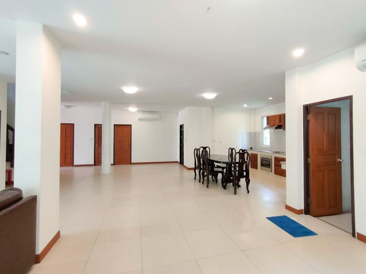 บ้านหรู 2 ชั้นในโครงการให้เช่า ใกล้โรงเรียนวารี  ท่าศาลา-หนองหอย, ภาพที่ 4