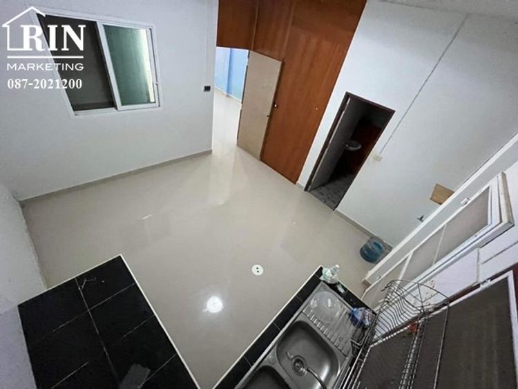 R071-06 ขายถูกมากๆๆๆ สภาพเสมือนใหม่ กว้างๆๆๆ ทาวน์เฮาส์ หมู่บ้าน 4 , ภาพที่ 4
