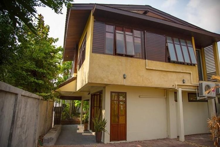 ขายบ้านเดี่ยว 2 ชั้น ซอยอินทามระ40 เขตดินแดง สไตล์ร่วมสมัย อายุบ้าน , ภาพที่ 4