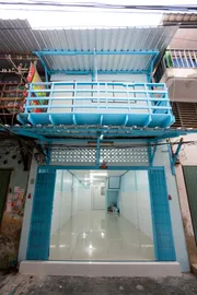 ขายบ้านทาวน์โฮม 2 ชั้น ติดวงเวียนใหญ่ตกแต่งแล้วพร้อมเข้าอยู่เดินทางสะดวก คุ้มค่ามาก ได้พื้นที่มากกว่าคอนโด โทร 085-999-4224