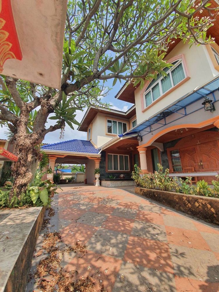 ขายด่วน ขายบ้านพร้อมที่ดิน บ้าน 2 ชั้น บ้านสวย Built in ไม้สัก, ภาพที่ 4