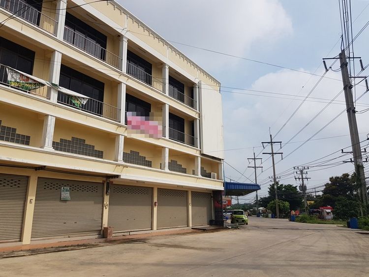 ให้เช่า อาคารพาณิชย์ 3.5 ชั้น 2 คูหาครึ่ง อ.ลาดบัวหลวง จ.อยุธยา, ภาพที่ 4