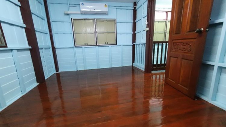 ให้เช่าบ้านไม้  1น้ำ 1แอร์ 20ตรว ตลาดน้ำตลิ่งชัน MRT ไฟฉาย บางขุนนนท์  , ภาพที่ 4