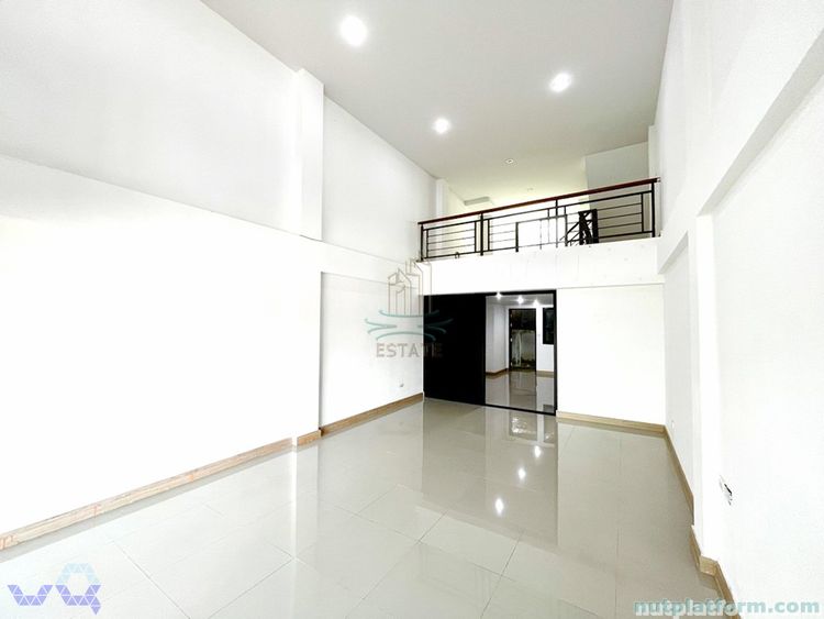 ติดริมถนน ค้าขายดี ให้เช่าทาวน์โฮม 3.5ชั้น 3นอ 4จอดรถ 22 ภูเก็ต , ภาพที่ 4