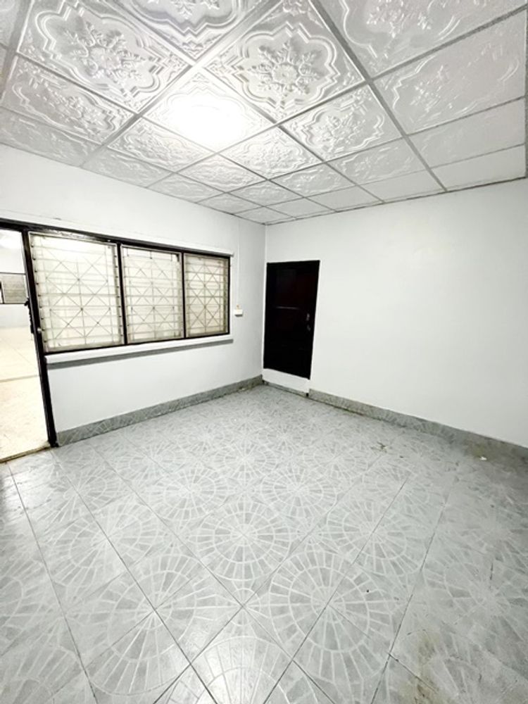 ทาวน์เฮ้าส์ 2 ชั้น 25ตรว. 200 ตรม.เซ็นทรัล พระราม2 ซอย 40-46 BTS  , ภาพที่ 4