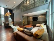 ขาย Luxury ทาวน์โฮม4ชั้น โครงการ บ้านกลางกรุง-ทองหล่อ พร้อมเข้าอยู่