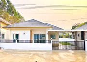 CSRP100945 ขายบ้านเดี่ยวชั้นเดียว 3ห้องนอน   2ห้องน้ำ   2ที่จอดรถ  ขนาดที่ดิน  45ตร ว.   พื้นที่ใช้สอย 110ตร ม.  ขายในราคา  1.89ล้านบาท💰