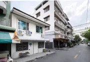 MBB121 ให้เช่าบ้าน 2 ชั้น ย่านทองหล่อ สุขุมวิท 49  ใกล้ BTSทองหล่อ, BTSพร้อมพงษ์ และ EmQuartier 