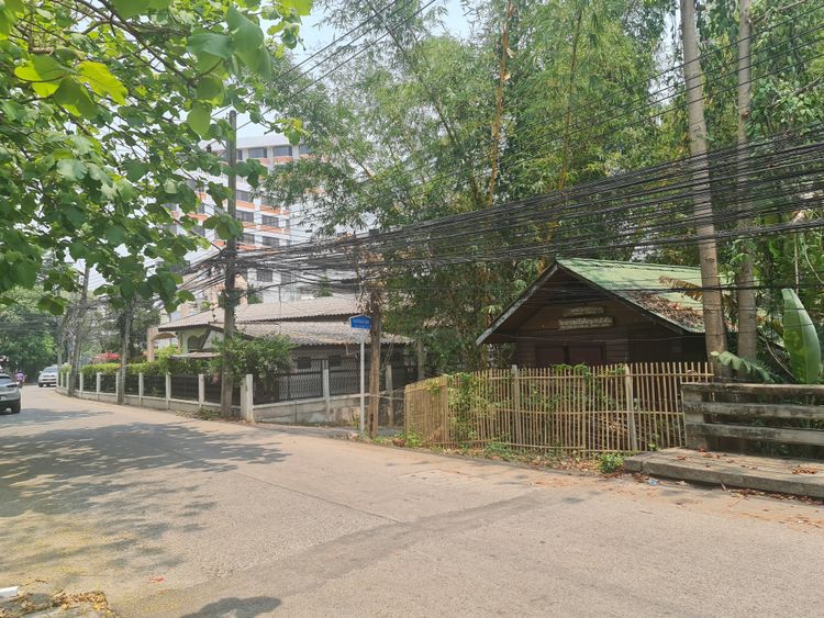 ขาย ที่ดินแปลงเล็กหลังโรงแรมเชียงใหม่ภูคำ  ตำบลสุเทพ จังหวัดเชียงใหม่, ภาพที่ 4