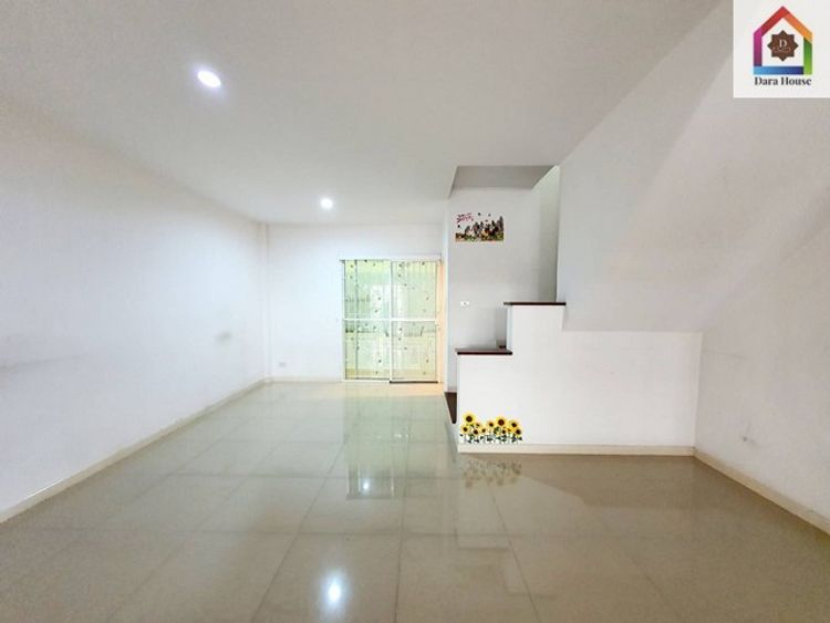 TOWNHOUSE ทาวน์โฮม หมู่บ้านจามจุรีพาร์ค รามอินทรา ถนนสุขาภิบาล 5 บางเขน, ภาพที่ 4