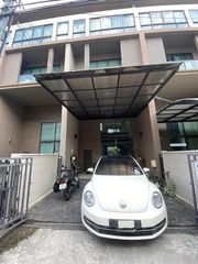 ขายทาวน์โฮม 3.5 ชั้น โครงการบ้านกลางเมือง รัชโยธิน พหลโยธิน 34 ใกล้เมเจอร์รัชโยธิน