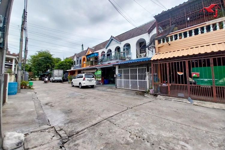 ขายทาวน์เฮาส์ หมู่บ้านบ้านริมน้ำ หลักหก (Baanrimnam Village) , ภาพที่ 4