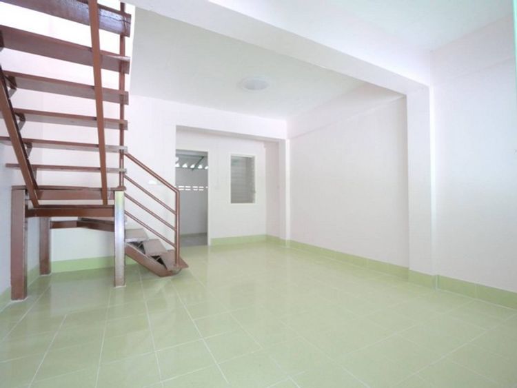 ผ่อนบ้านเดือนล่ะ 4000 บาท ใกล้ สี่แยกเกาะกลอย 1 กม คุ้มมาก, ภาพที่ 4