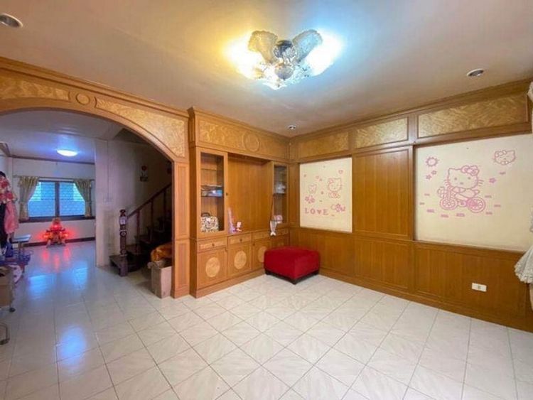 ขายทาวน์เฮ้าส์2ชั้น ศรีราชา หมู่บ้านรุ่งโรจน์วิลล่า, ภาพที่ 4