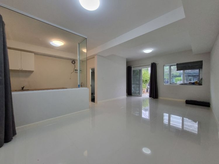 BS449 ขาย ทาวน์เฮ้าส์ หมู่บ้าน วิลาจจิโอ บางนา (Villaggio Bangna) , ภาพที่ 4