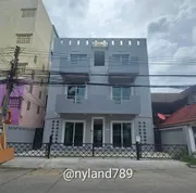 ขายอพาร์ทเมนท์เยื้องฟิวเจอร์พาร์ครังสิต ต.ประชาธิปัตย์ อ.ธัญบุรี จ.ปทุมธานี ปากซอยมีตลาดนัดทุกวัน และเซเว่น
