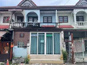 ขายต่ำกว่าราคาจบจริง640,000บาท ขายทฮ.2ชั้น22ตรว. ซอยนวมินทร์111 เหมาะทำออฟฟิต เก็บสต๊อกของ ต่อเติมเต็มพื้นที่ทั้งหลังบ้านและหน้าบ้าน ขาย1.69ล้าน(ไม่มีที่จอดรถ)