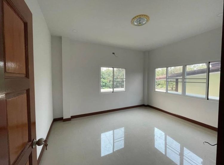 ขาย บ้าน ในโครงการ บ้านเดี่ยวสร้างใหม่ ใกล้ดูโฮม ถนนซุปเปอร์ไฮเวย์, ภาพที่ 4