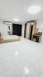 ขาย พร้อมผู้เช่า คอนโดสะพานควายห้องขนาด 31 ตรม. เพียง 1.2 ล้าน สนใจโทร 089 622 0132