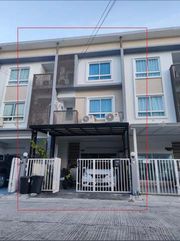 EPL-HR2494 ให้เช่าทาวน์โฮม3ชั้น ใกล้โรงเรียนนานาชาติสิงคโปร์-ลาซาล The Rich Biz Home 3ชั้นลาซาล-แบริ่ง-บางนา  3 ห้องนอน 3 ห้องน้ำ