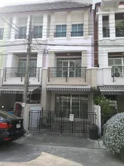 ให้เช่า ทาวน์โฮม ในโครงการ U1250 ให้เช่าทาวน์เฮ้าส์ 3 ชั้น โครงการบ้านกลางเมือง เดอะปารีส พระราม 9 รามคำแหง กรุงเทพกรีฑา 7 บ้านพร้อมเฟอร์ครบ ทำเลดีเดินทางสะดวก