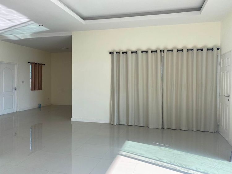 CH793-BH-RE ให้เช่าบ้าน ขายบ้านเดี่ยวชั้นเดียว 3 นอน ใกล้นิคมอมตะ, ภาพที่ 4