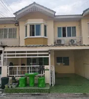 ขายทาวน์เฮ้าส์ 2 ชั้น 3 ห้องนอน 2 ห้องน้ำ ขนาด 19.5 ตร.ว. โครงการพิศาลบางกระดี่ โครงการ 1 แสมดำ บางขุนเทียน (เจ้าของขายเอง)