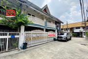 ทาวน์เฮาส์ ซ.โพธิ์ปั้น 1 แยก 3 เนื้อที่ 14 ตรว. ถ.อโศก-ดินแดง เขตดินแดง