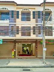 ให้เช่าอาคารพาณิชย์ โลตัส   2 จอดรถ โรบินสัน ซิตี้3 นอน 3 น้ำ 35 ตรว.  420 ตรม.