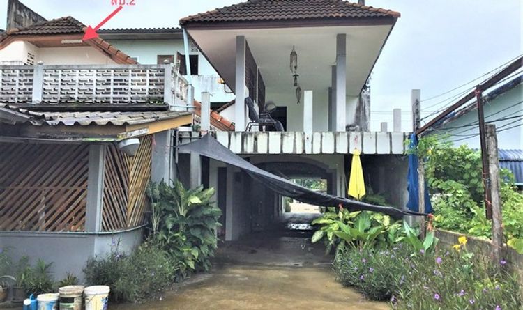 ขายอาคารพาณิชย์ใกล้ โรงพยาบาล ท่าแซะ อำเภอท่าแซะ จังหวัดชุมพร, ภาพที่ 4