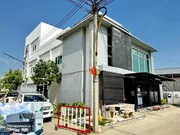 ใจกลางอมตะนคร ชลบุรี 105ตรว.ขาย-เช่า โฮมออฟฟิต Stand Alone 3 ชั้น  500ตรม.  ตลาดสดยิ่งรวย 27ลบ. 9นอน 8น้ำ 15จอดรถ 12แอร์