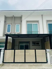 B735 ให้เช่าทาวน์เฮ้าส์ 2ชั้น หมู่บ้านคิวดิสทริค กัสโต้ กิ่งแก้ว-สุวรรณภูมิ ซอยกิ่งแก้ว37/5 