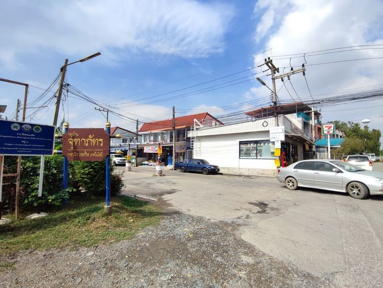 ขายบ้านทาวน์เฮ้าส์2ชั้น พร้อมอยู่ หมู่บ้านจุฑาภัทร ลาดหลุมแก้ว-ปทุมธานี, ภาพที่ 4