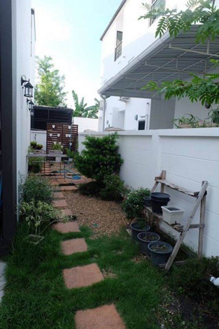 ขายทาวน์โฮม 3 ชั้น หลังมุม โครงการบ้านกลางเมือง นวมินทร์ 42 , ภาพที่ 4