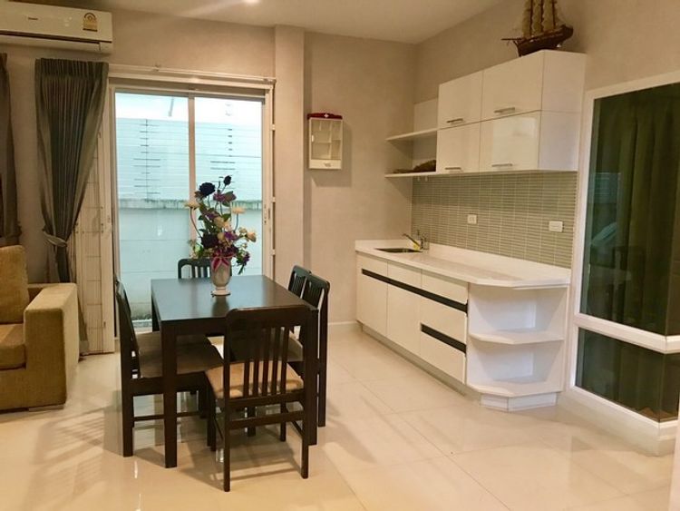 รหัส:  1549 ต้องการให้เช่า บ้าน บางกอก บูเลอวาร์ด รามอินทรา 3 ใหญ่ขนาด, ภาพที่ 4
