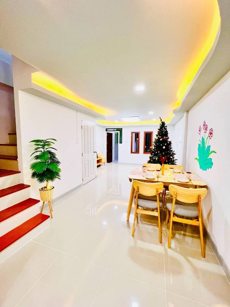 ขายทาวน์เฮ้าส์ ม.สินทอง ร่มเกล้า ซอยร่มเกล้า 28 ลาดกระบัง กรุงเทพ, ภาพที่ 4