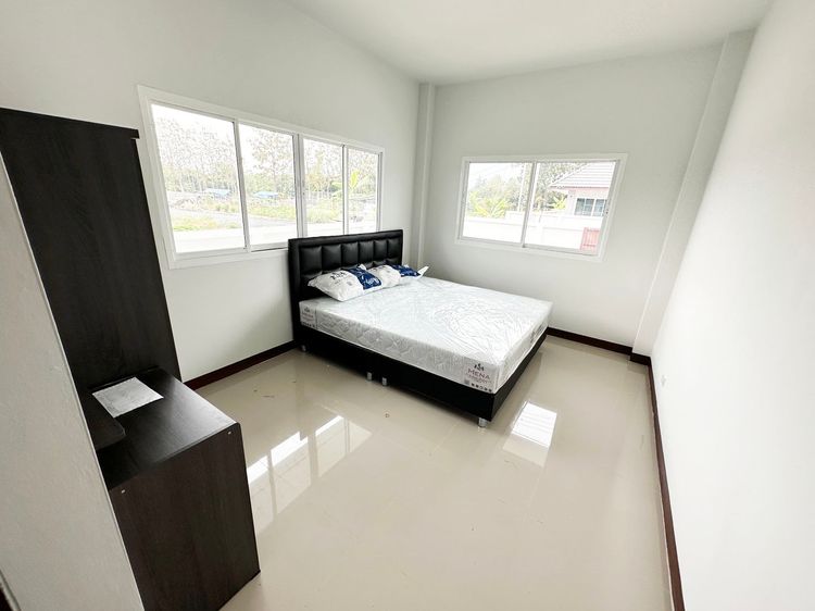 🌻AHD1522🌻 ให้เช่าบ้านเดี่ยวชั้นเดียว  ทำเลหางดง  3ห้องนอน  2ห้องน้ำ  , ภาพที่ 4