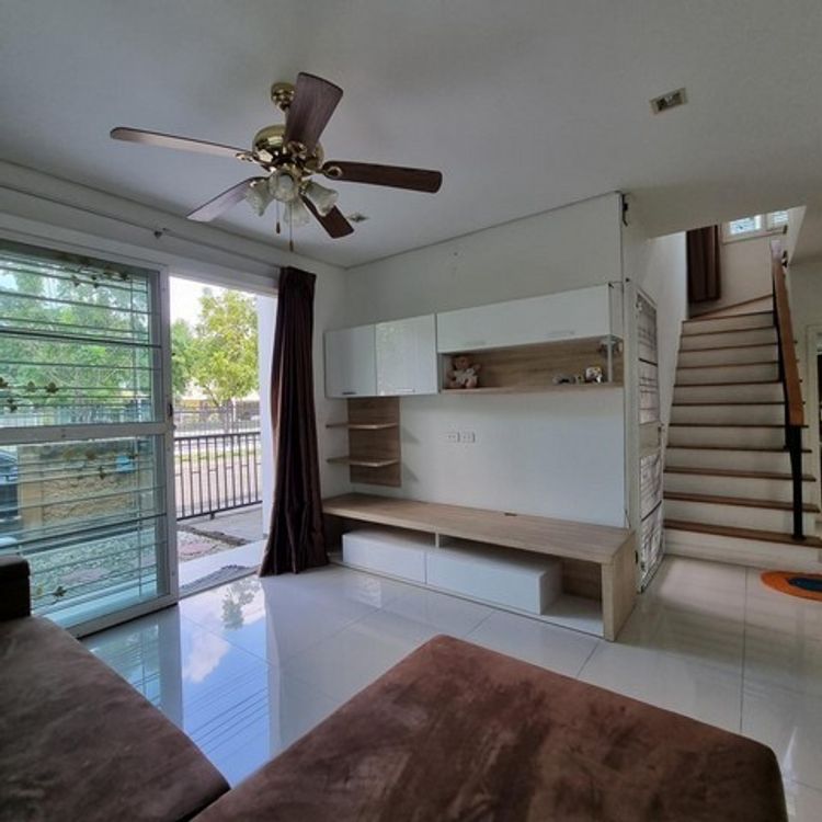 KM136 For Rent เช่า บ้านเดี่ยว หมู่บ้านโกลเด้นวิลเลจ อ่อนนุช-พัฒนาการ, ภาพที่ 4