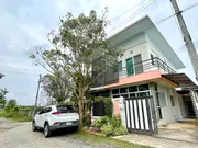 Quick Rent!! Nice Townhome in Mae-hia, close to Macro, Big C, Rimping, Kad Farang Village.