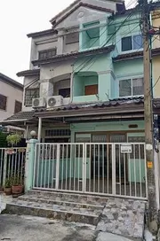 ให้เช่าทาวน์เฮ้าส์ 3 ชั้น ซอยนวมินทร์ 57 ใกล้ถนนรามคำแหง  เหมาะทำ HomeOffice (AH3N934)
